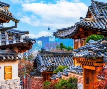 south-korea-guide-seoul-hanok-village-view_featured